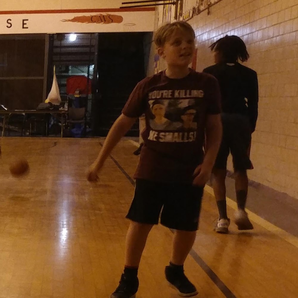 Meet your Posher, Courtney